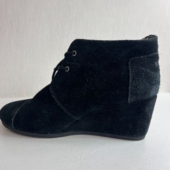 TOMS Kala Women's Wedge Ankle Boots Lace Up Black Suede Shoes Size 9.5 - Picture 7 of 11